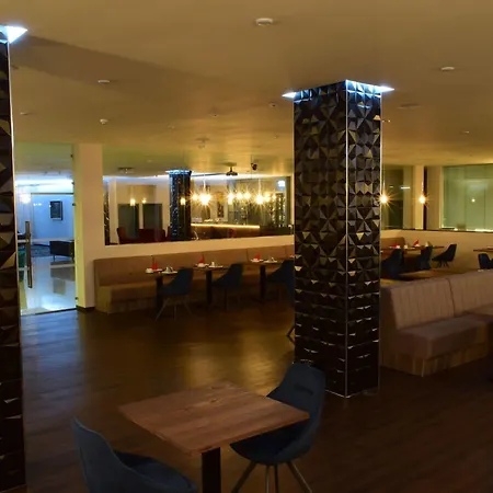 Parkhotel Carlsbad Hotel 4*