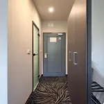 Carlsbad Inn Hotel & Apartments 4*