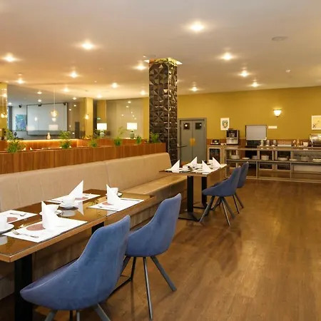 Otel Parkhotel Carlsbad 4*