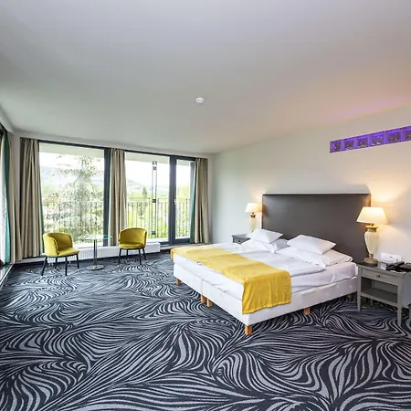 Hotel Carlsbad Inn Hotel & Apartments