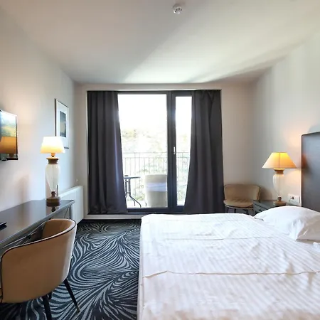 Carlsbad & Hotel