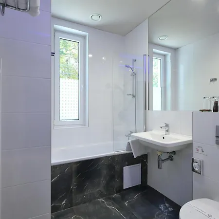 Carlsbad & 4* Dalovice