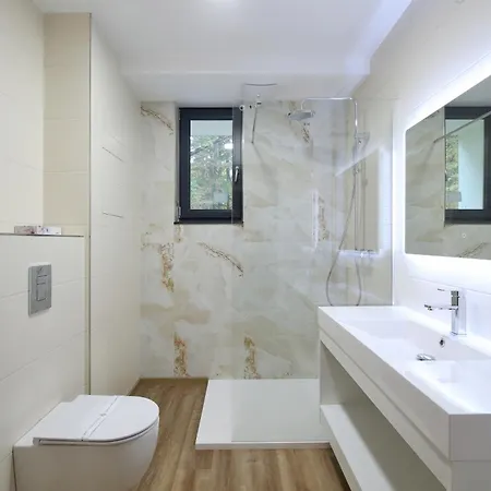 Carlsbad Inn Hotel & Apartments Dalovice